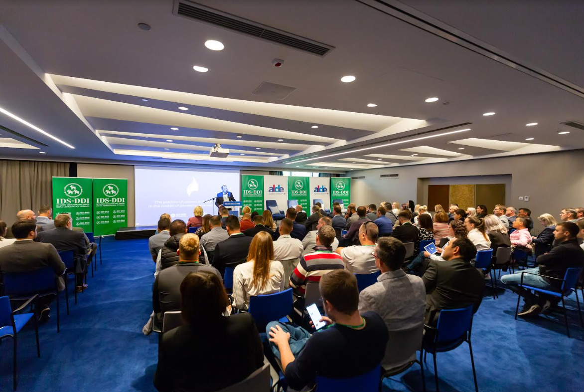 Paus: 'Krajnje je vrijeme da stvorimo ravnopravno društvo!' U PULI ODRŽANA KONFERENCIJA LIBERALA